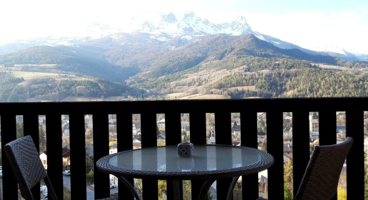 Ubaye Liberty Apartment บาร์เซอลอนเน็ต ภายนอก รูปภาพ